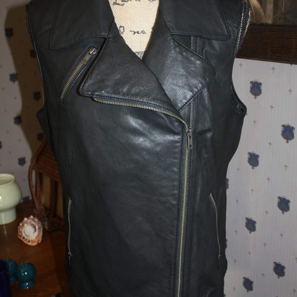 Sundance Black Leather Vest M